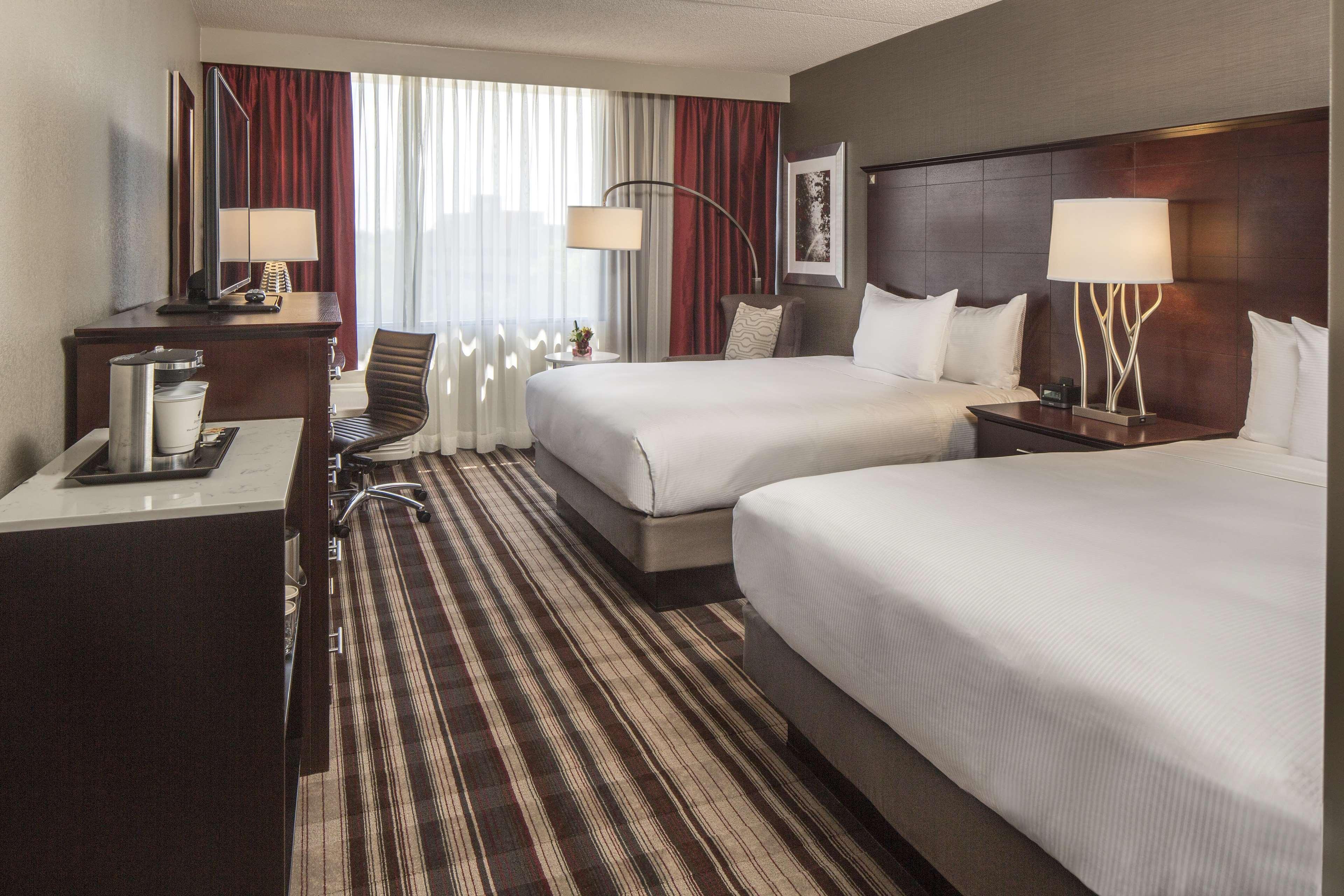 Doubletree By Hilton Hotel Largo Washington Dc Esterno foto