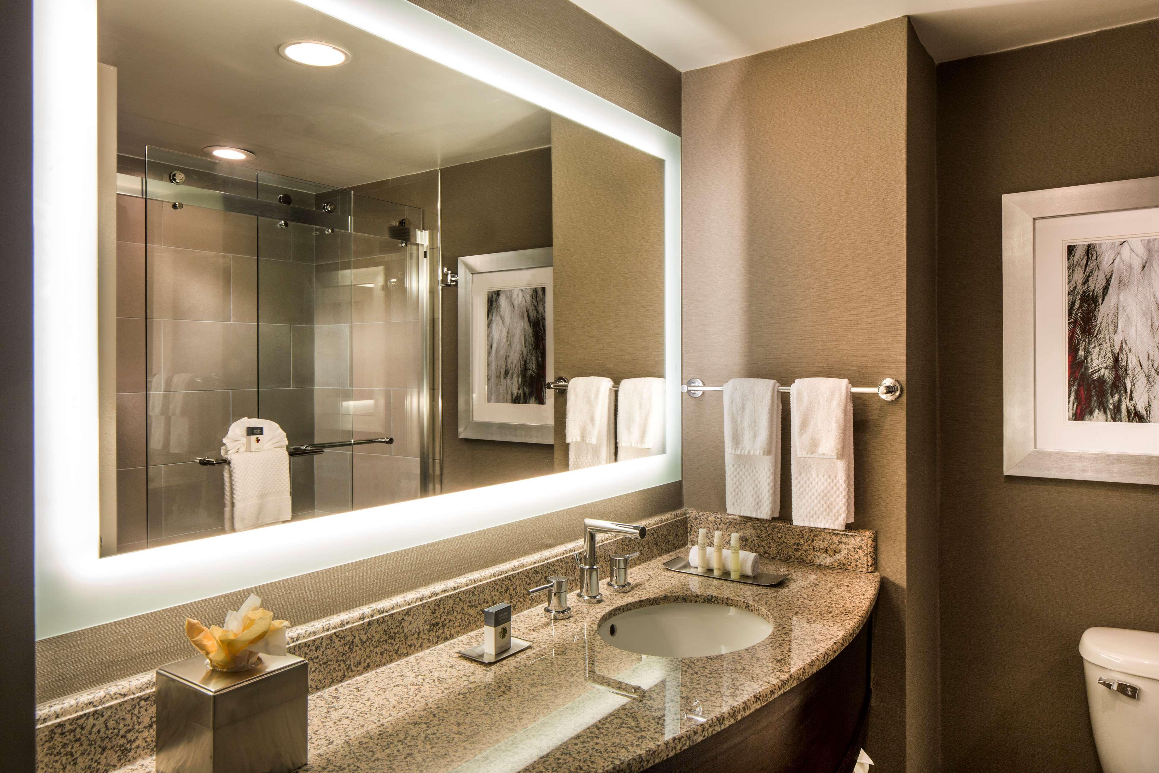 Doubletree By Hilton Hotel Largo Washington Dc Esterno foto