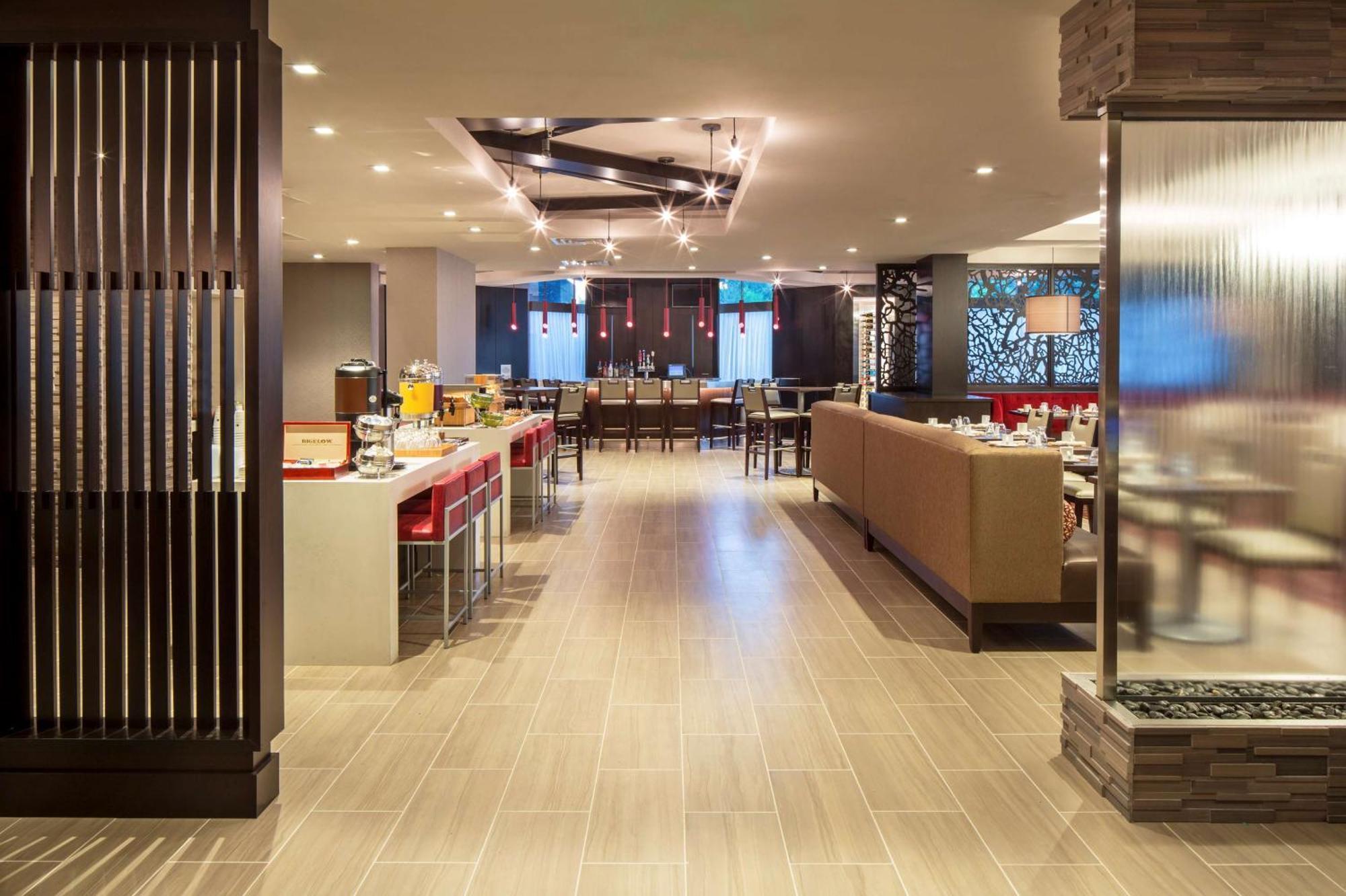 Doubletree By Hilton Hotel Largo Washington Dc Esterno foto