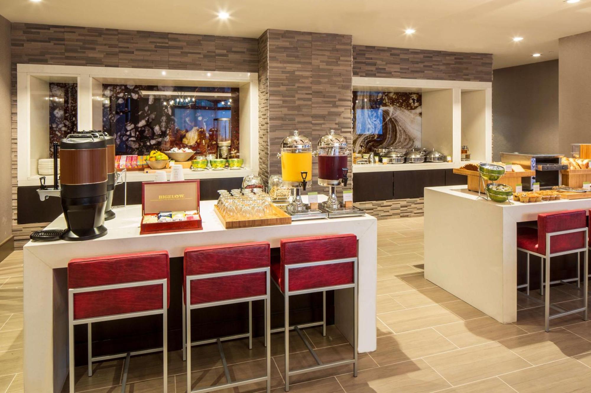 Doubletree By Hilton Hotel Largo Washington Dc Esterno foto